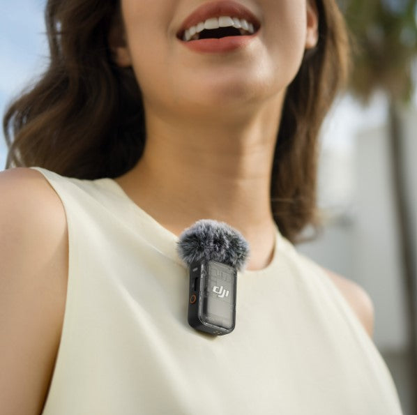 DJI Mic 2 Wireless Microphone | High Quality Audio Recording | Magnetic Attachment | 14H Internal Recording | Pocket-sized Pro Audio