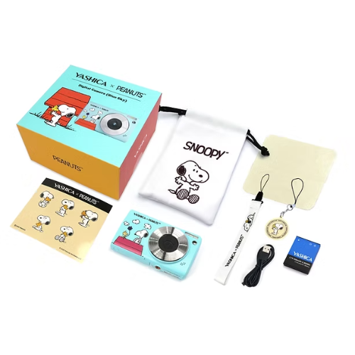 Yashica X Peanuts (Snoopy version) Compact Digital Camera DP-100 (Blue Sky/Sage)