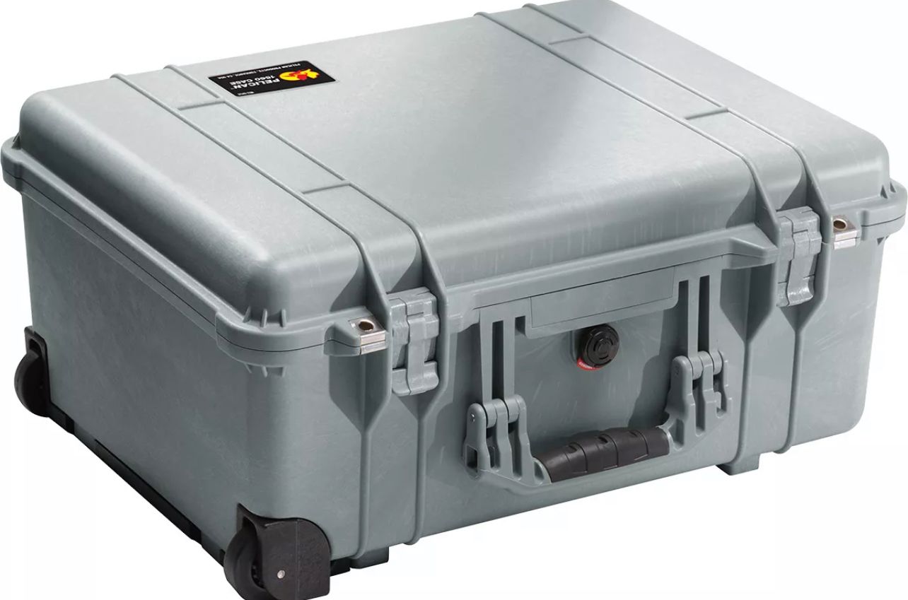 Pelican 1560 Wheeled Protector Case with/without Foam - Limited Lifetime Local Warranty