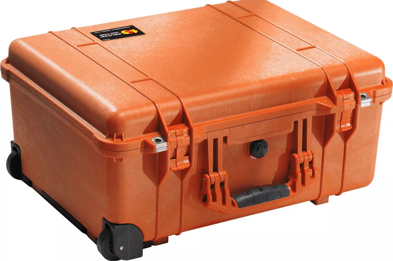 Pelican 1560 Wheeled Protector Case with/without Foam - Limited Lifetime Local Warranty