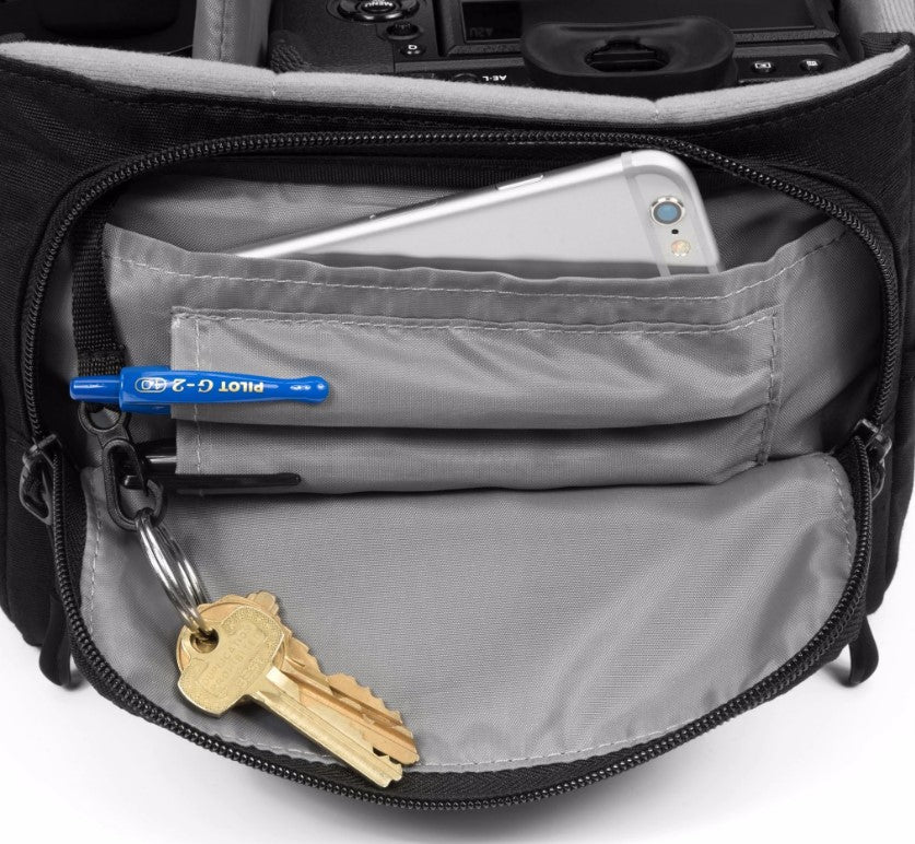 Tamrac Derechoe 3 Shoulder Bag (T0700-1919) - 1 Year Local Manufacturer Warranty