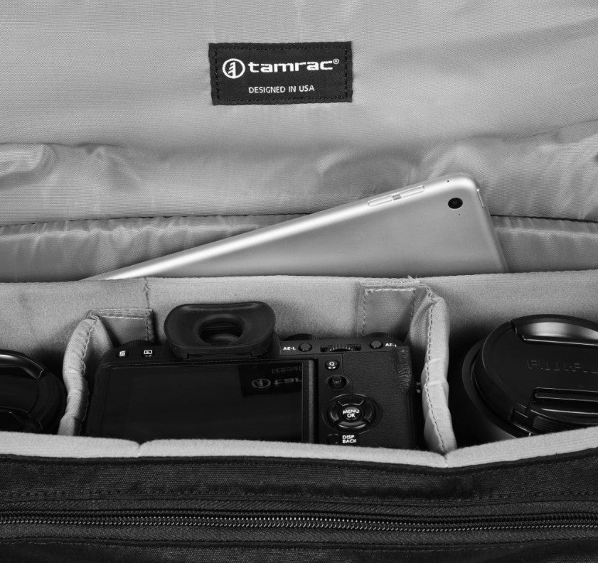 Tamrac Derechoe 8 Shoulder Bag (T0720-1919) - 1 Year Local Manufacturer Warranty