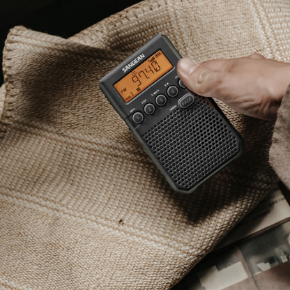 Sangean DT-800 (USB-C) AM / FM-RDS Pocket Radio
