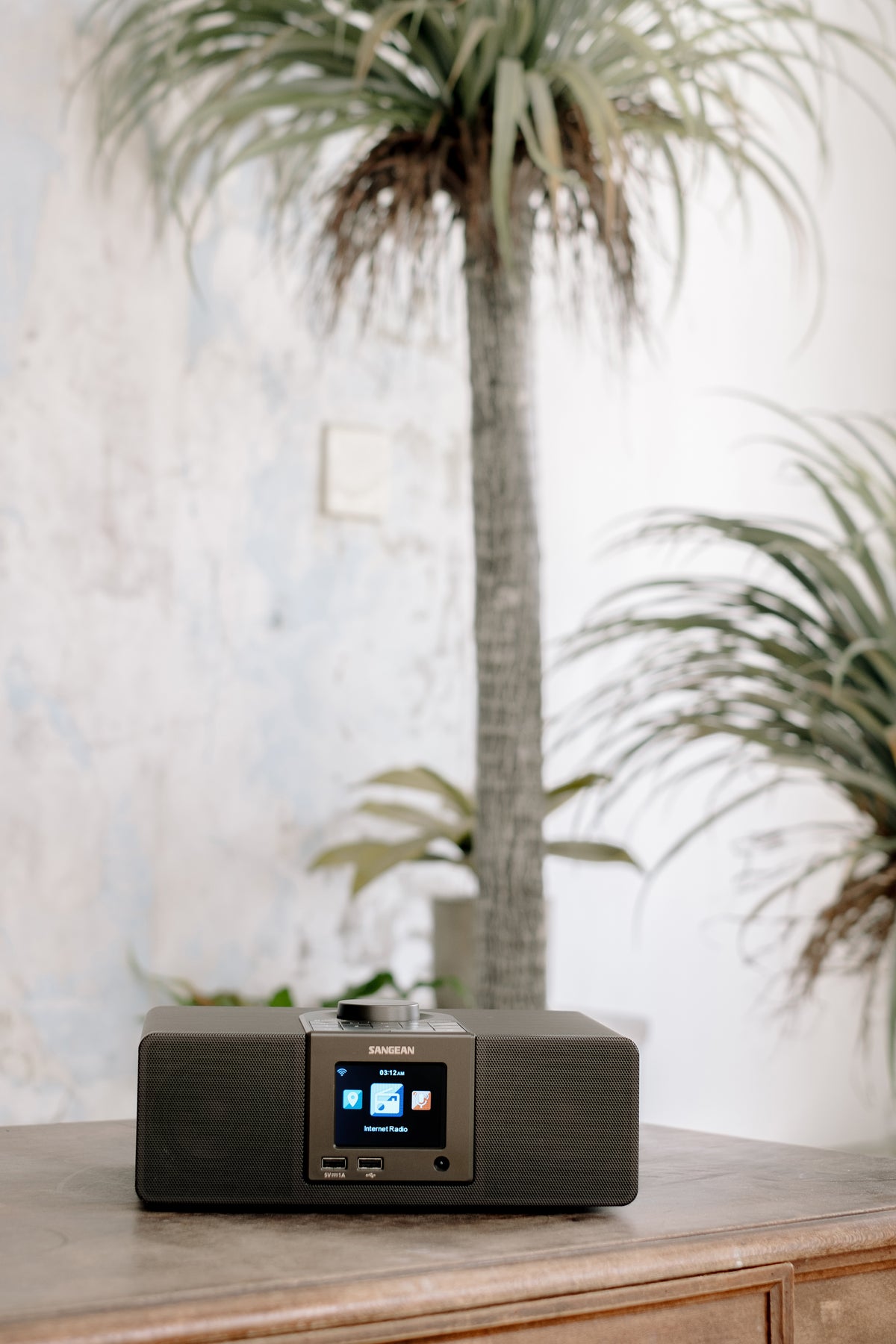 Sangean WFR-32 FCC Internet / AUX / Bluetooth / Spotify Connect / Cloud Music / Air Music Control Digital Wooden Radio