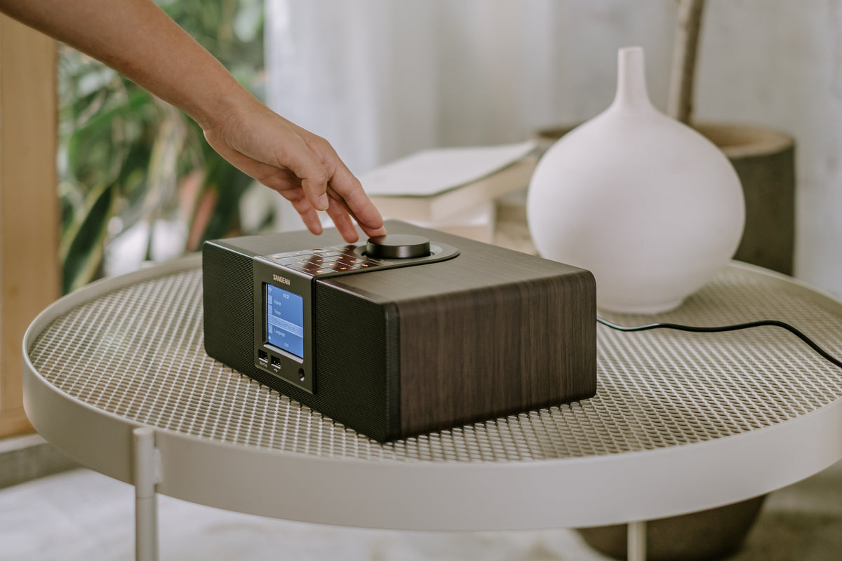 Sangean WFR-32 FCC Internet / AUX / Bluetooth / Spotify Connect / Cloud Music / Air Music Control Digital Wooden Radio