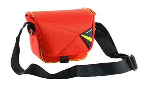 Vanguard Pampas 22 Red Shoulder Bag